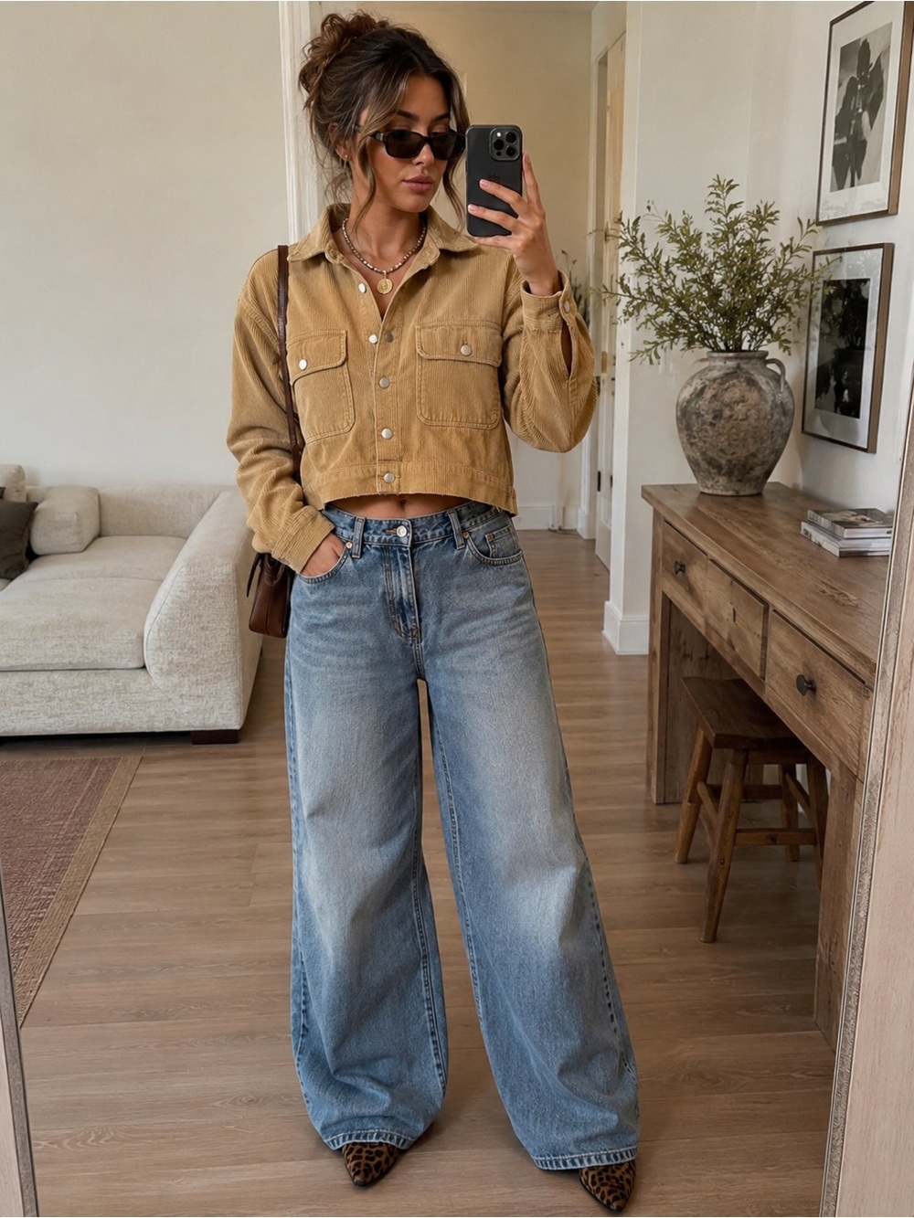 Pretty Little Thing Cropped Raw Hem Corduroy Shirt Jacket